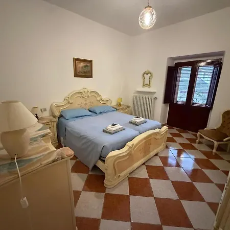 La Casa Di Serafino 1 *